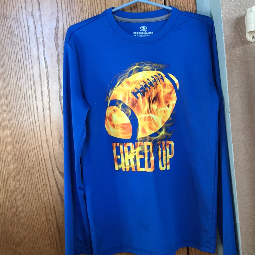 Boys size 8 (M) long sleeve shirt